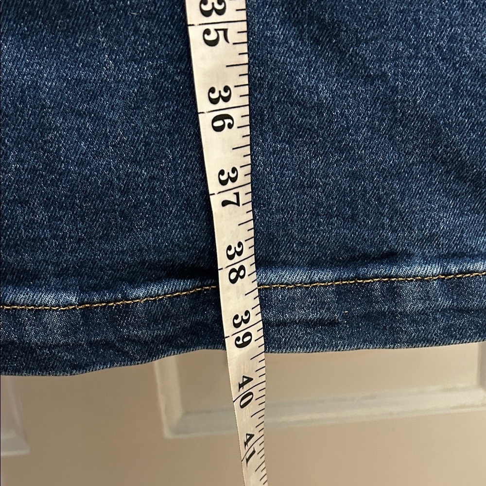 Gap Women's Petite High-Rise Stride Wide-Leg Jeans. Size 27/4 petite. NWT! - Picture 9 of 10